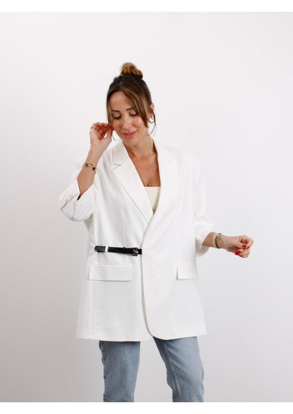 Kadın Kruvaze Yaka Kemerli Beyaz Keten Ceket indirimleri