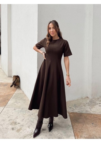 Kadın Maxi Boy Kloş Prenses Kahverengi Elbise