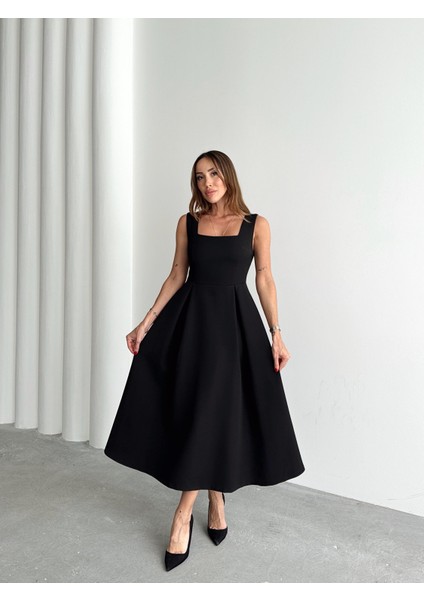 Kadın Askılı Siyah Balon Elbise