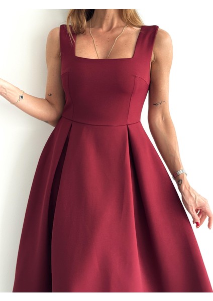 Kadın Askılı Bordo Balon Elbise indirimleri