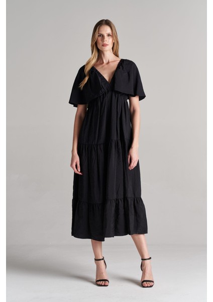 Kadın V Yaka Sırt Detaylı Elbise fırsatları