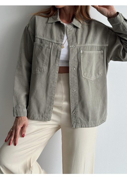 Kadın Gabardin Kumaş Cep Detaylı Yeşil Gömlek modelleri