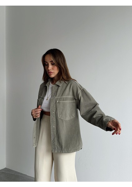 Kadın Gabardin Kumaş Cep Detaylı Yeşil Gömlek fırsatları
