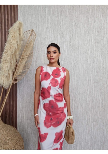 Batik Çiçek Desen Midi Elbise fırsatları