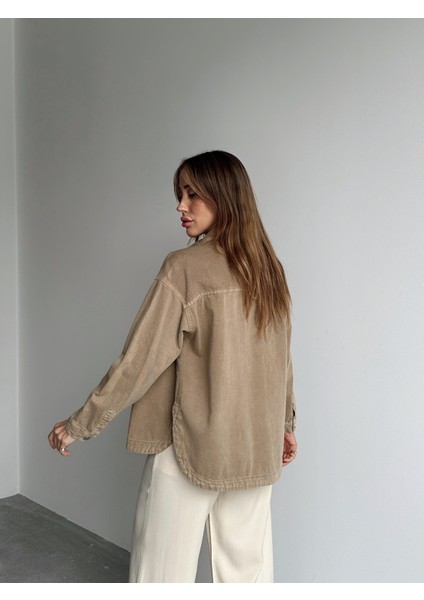 Kadın Gabardin Kumaş Cep Detaylı Krem Gömlek indirimleri