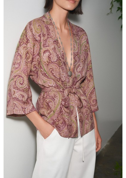 Etnik Desenli Bağlamalı Kimono fiyatları