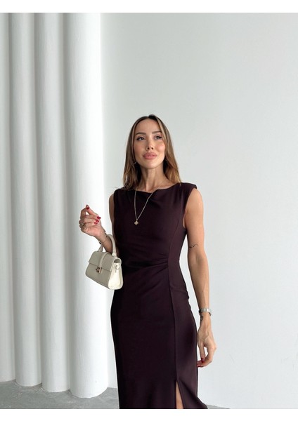 Kadın Bel Drapeli Yırtmaç Detay Vatkalı Mürdüm Midi Elbise fırsatları