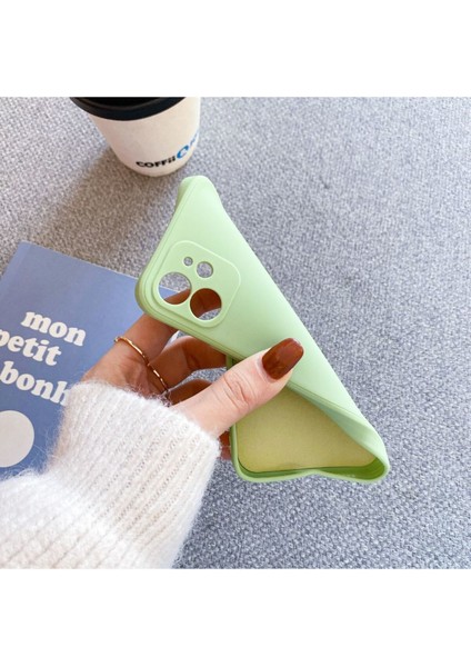 Iphone 11 Uyumlu (Köşeli 12 Görünümlü) Içi Kadifeli Kamera Korumalı Lansman Kılıf modelleri