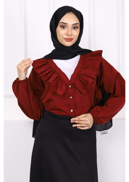 Bordo Yaka Fırfırlı Düğmeli Gömlek fırsatları