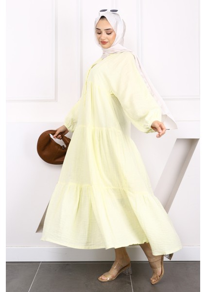Sarı Yarım Düğmeli Katlı Müslin Elbise