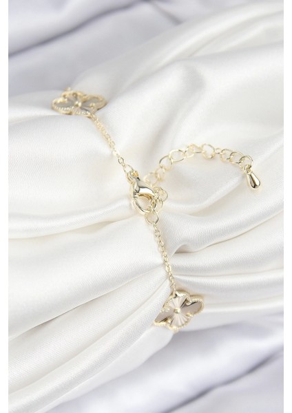 Bfs Vıp Pirinç Yonca Model Gold Renk Kadın Bileklik fiyatları