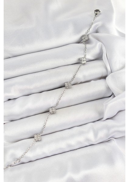 Bfs 316L Çelik Yonca Model Gümüş Renk Kadın Bileklik fiyatları