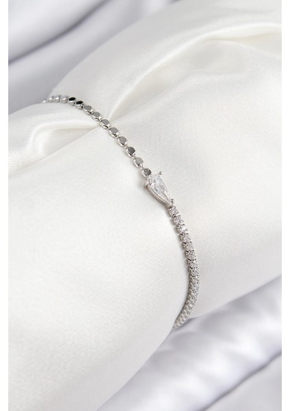 Bfs Pirinç Zirkon Taşlı Damla Model Ezme Zincir Gümüş Renk Kadın Bileklik