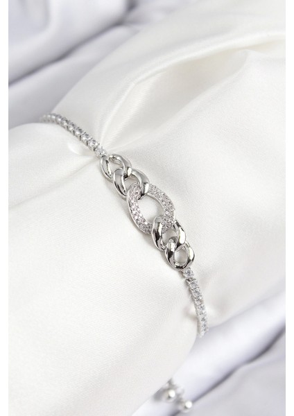 Bfs Pirinç Zirkon Taşlı Zincir Model Gümüş Renk Asansörlü Kadın Bileklik