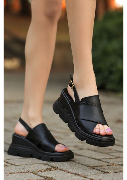 TRN-105 Dolgu Taban Sandalet modelleri