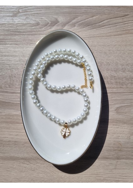 El Yapımı -İnci Parıltısıyla Yonca Gold Detaylı Kolye fiyatları