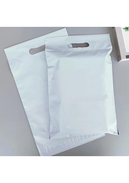 30X40+5+7CM El Geçmeli Lüx Mat Beyaz Cepsiz Kargo Poşeti
