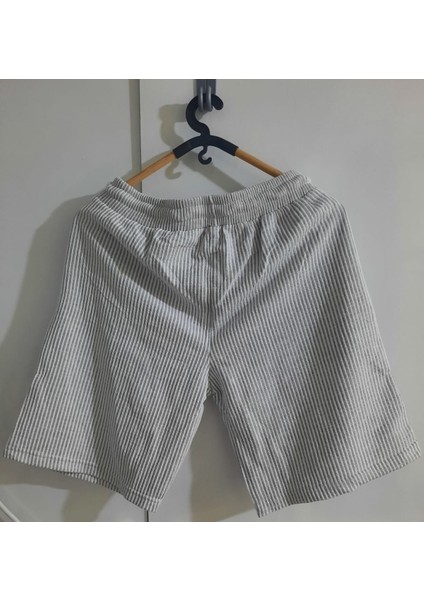 Unisex Jakarlı Çizgili Cepli Şort modelleri