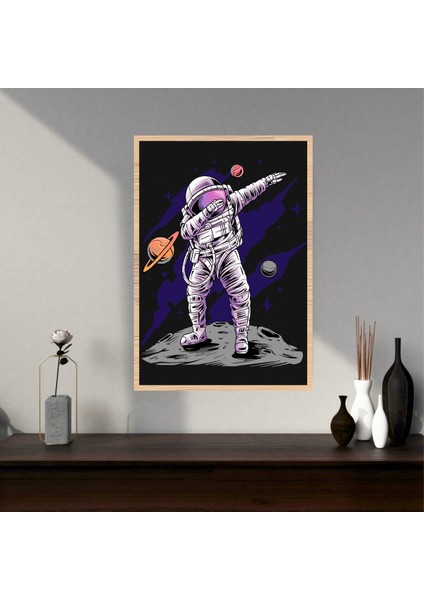 Uzay Astronot Büyük Boy Renkli Solmaz Kaliteli Baskı Çerçeve Görünümlü Mdf Tablo 70X50CM 219