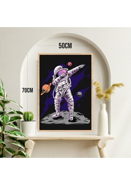 Uzay Astronot Büyük Boy Renkli Solmaz Kaliteli Baskı Çerçeve Görünümlü Mdf Tablo 70X50CM 219 modelleri