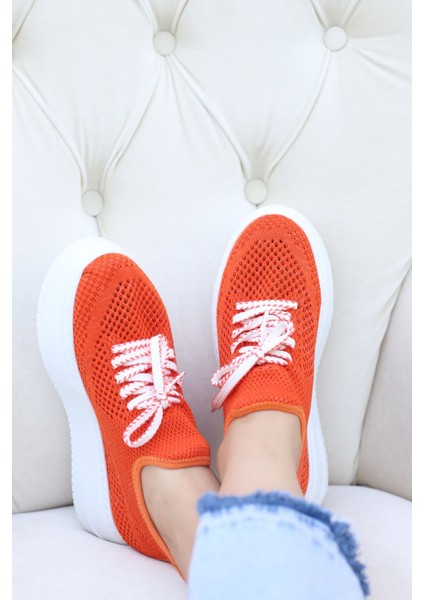 Muto Tabanlı Bağlı Triko Spor modelleri