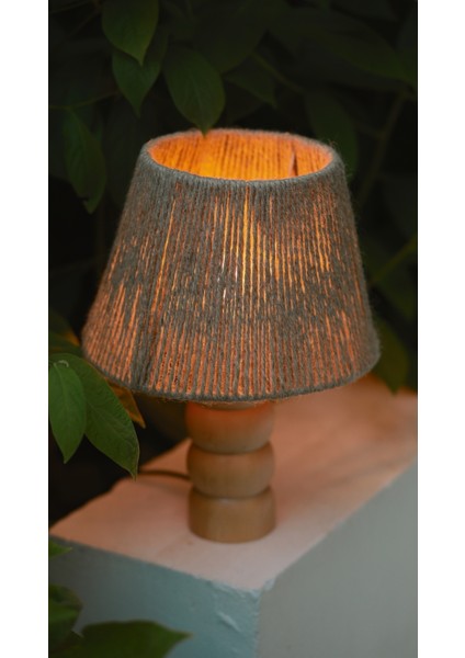 El Yapımı Doğal Ahşap Jüt Hasır Bohem Abajur - Ahşap Ayaklı Hasır Abajur (Kablolu)