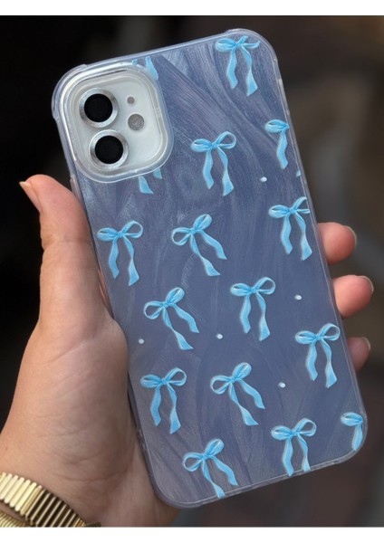 Iphone 11 Uyumlu Mavi Kurdele Detaylı Epoksili Simli Parlak Kılıf modelleri