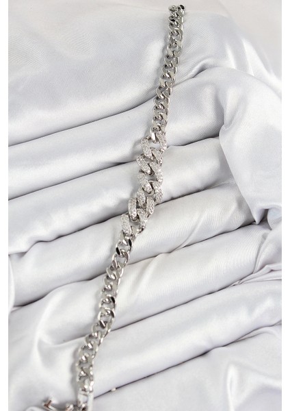 Bfs Pirinç Zirkon Taşlı Küba Zincir Model Gümüş Renk Kadın Bileklik fiyatları