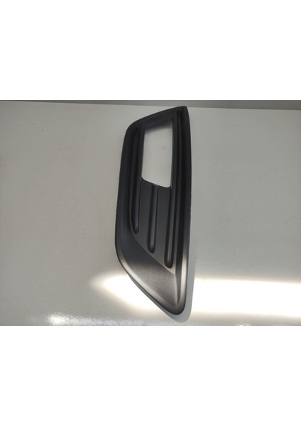 Sis Lambası Kapak Sağ F1EB15A298AA Ford Focus 2015-2019
