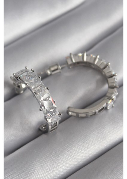 Bfs Pirinç Gümüş Renk Zirkon Taşlı Halka Model Kadın Küpe