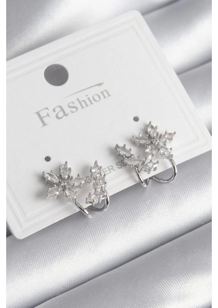 Bfs Pirinç Gümüş Renk Zirkon Taşlı Çiçek Model Kadın Küpe