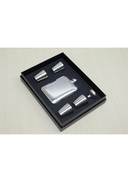 4 Shot Bardaklı Matara Seti ALK3907