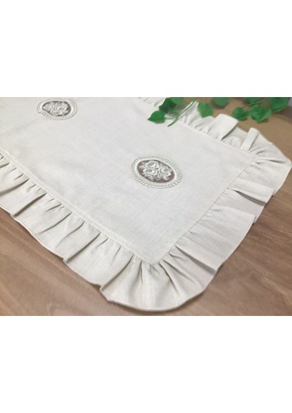 Fırfırlı & Dantelli Runner- 45X 90 cm fiyatları