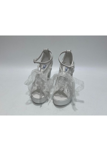 Ayakkabı Tutkusu Stilo Inci Kaplama Kalın Topuk Gelin Ayakkabısı 39 Numara fiyatları