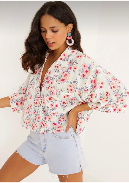Çiçek Desenli Kısa Oversize Gömlek