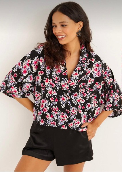 Çiçek Desenli Kısa Oversize Gömlek