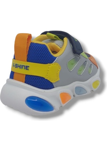 Lamb Bebe Çocuk Gri Işıklı Spor Ayakkabı fırsatları