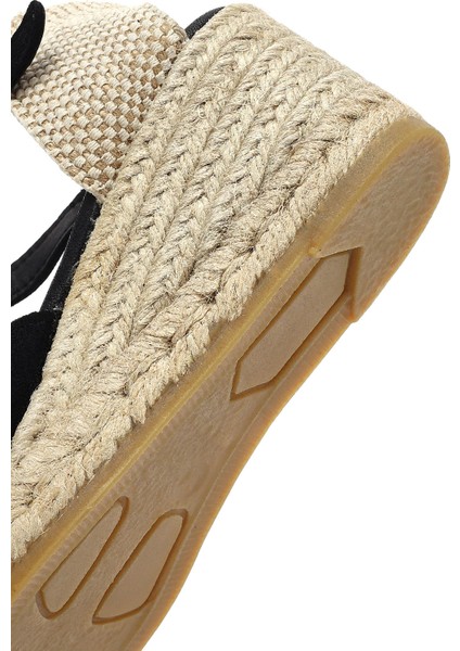 Kadın Siyah Bilekten Bantlı Dolgu Topuklu Süet Deri Espadril Sandalet 25SFD151110