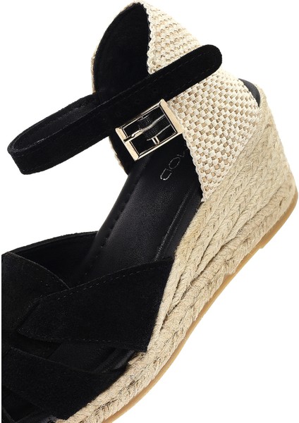 Kadın Siyah Bilekten Bantlı Dolgu Topuklu Süet Deri Espadril Sandalet 25SFD151110