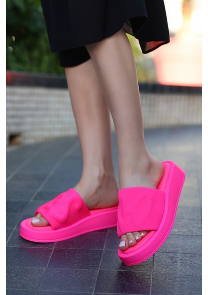 ARENA-403 Düz Tabanlı Terlik fiyatları