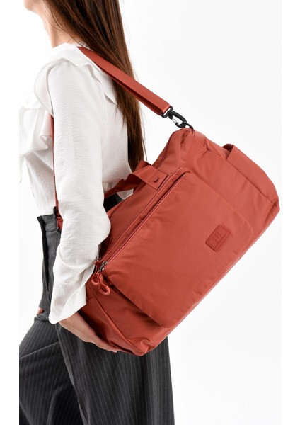 Ultra Hafif, Şık, Su Geçirmez Omuz ve Seyahat Çantası Büyük Boy kiremit Model: (571-13-9G) modelleri