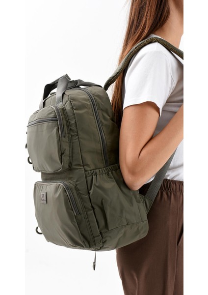 Ultra Hafif Şik ve Su Geçirmez Orta Boy Sırt Çantası Haki Yeşil Model: (571-13-9F)