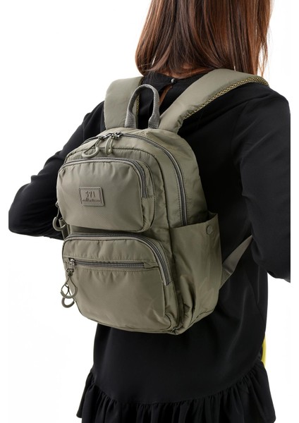 Ultra Hafif Şik ve Su Geçirmez Orta Boy Sırt Çantası Haki Yeşil Model: (571-13-9D) modelleri