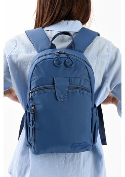 Ultra Hafif Şik ve Su Geçirmez Orta Boy Sırt Çantası Açık Lacivert Model: (571-13-9C) modelleri