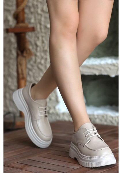 Mocca Tabanlı Bağlı Loafer