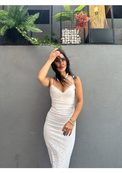 Vücudu Saran Ip Askılı Dantel Elbise fiyatları