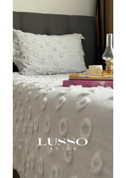 Ponpon Püsküllü Tek Kişilik Yatak Örtüsü Gümüş Gri 180x250 1 Adet Yastık Kılıfı fırsatları