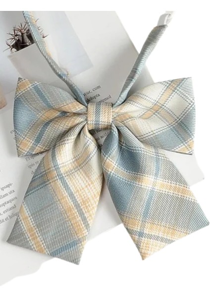 Yağmur Kadın Papyon