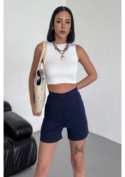 Tarz ve Rahatlığı Bir Arada Sunan Yüksek Bel Esnek Likralı Krep Şort Lacivert