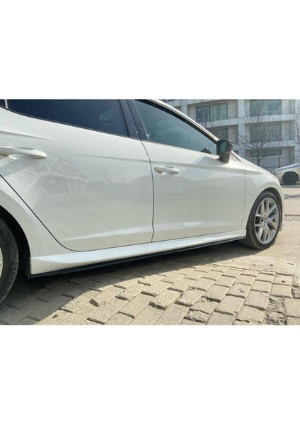 Seat Leon Aero Marşpiyel Takımı 2013+ modelleri